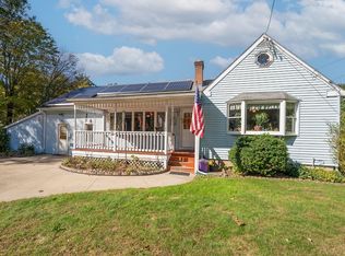 44 Morgan St, Granby, MA 01033