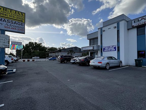 2nd image of 10695 Beach Blvd