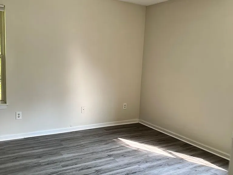 5804 Solera Rd — Photo 12