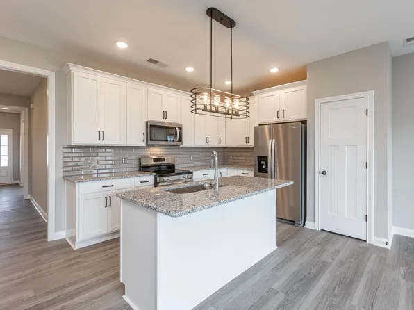 1056 Mission Dr, Richmond, KY 40475