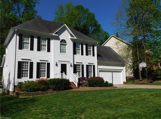5800 Bayleaf Ln, Greensboro, NC 27455