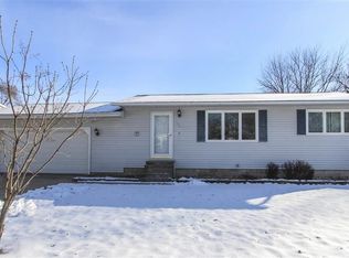 104 Shirley Ave, Elk Run Heights, IA 50707