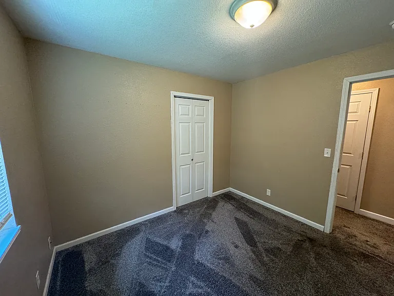 1011 W 24th St #1011 — Photo 48