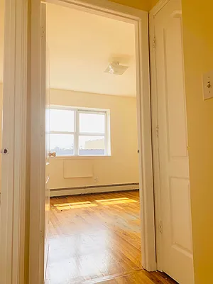 Rented by Signature Spaces NYC Corp | media 4