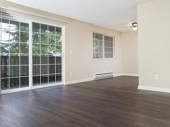 4th image of 1926 70th Ave W #B1