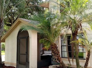 48 Emerald Bay Dr, Oldsmar, FL 34677