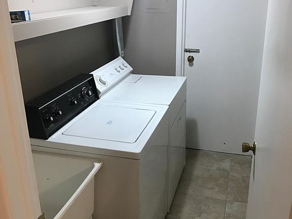 3rd image of 29732 City Dr #4