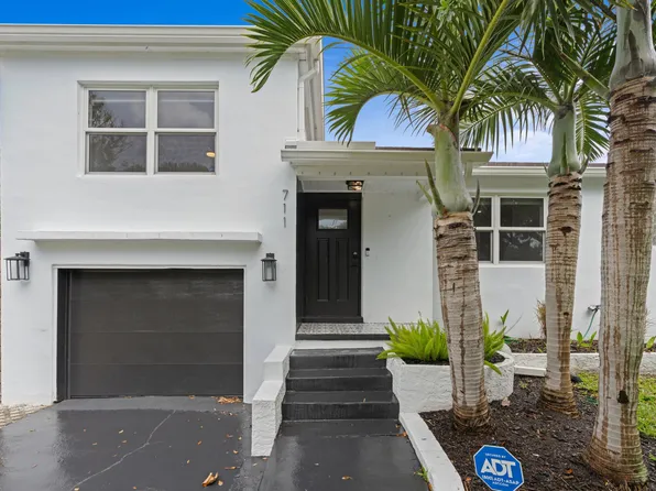 711 NE 8th Ave, Boynton Beach, FL 33435