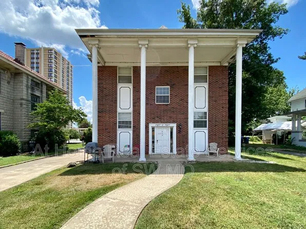 808 E Walnut St APT 6, Springfield, MO 65806