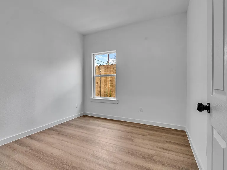 8639 Homewood Ln #A — Photo 16