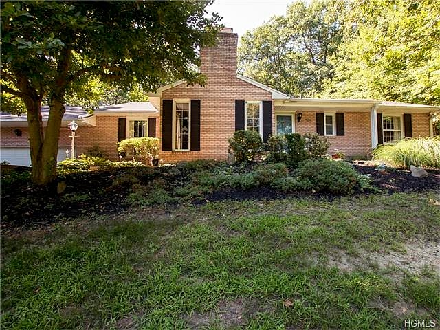 1st image of 708 Dogwood Hills Ter