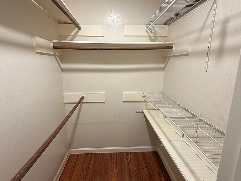 1423 Elkwood Dr — Photo 17