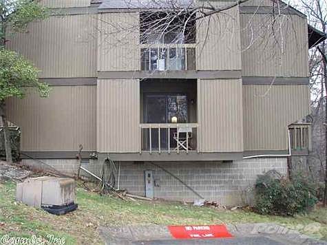4th image of 1201 N Pierce St APT 61