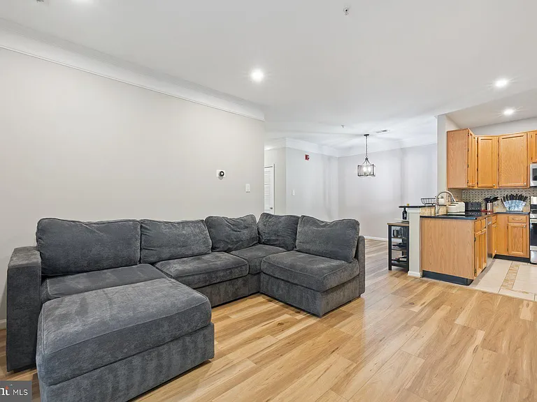6551 Grange Ln #202 — Photo 19
