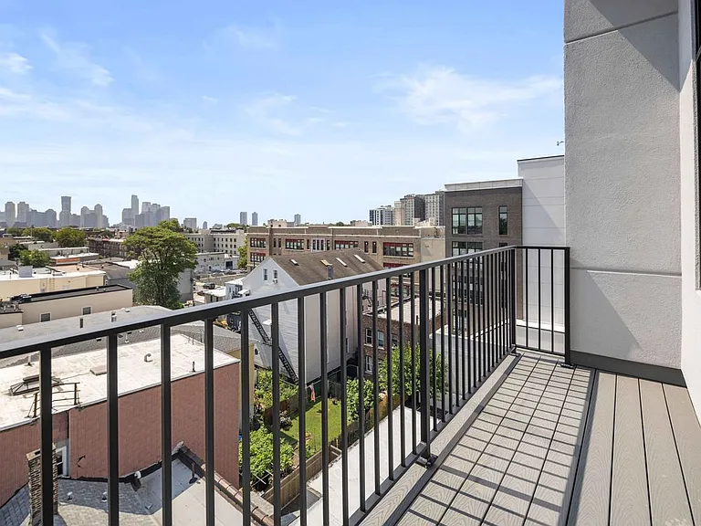 Central 70 Lofts — Photo 42