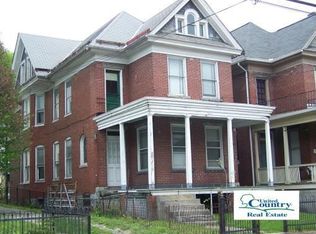 9 Decatur St, Cumberland, MD 21502