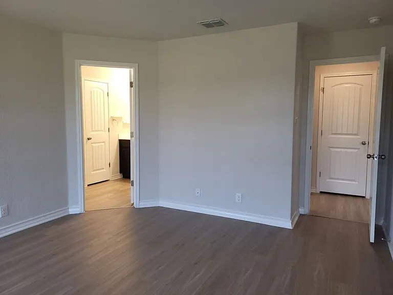 9519 River #RYE — Photo 19