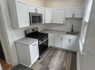 8 Strathallan Park FLOOR 2, Rochester, NY 14607