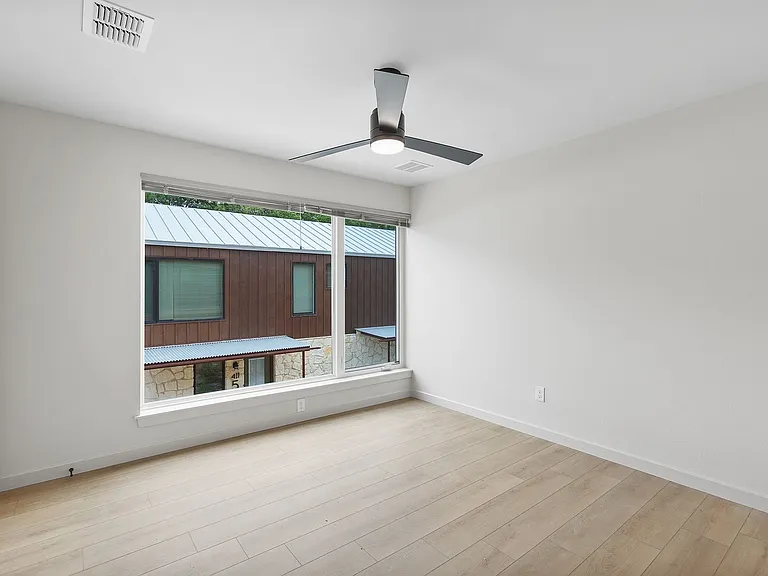 Modern Luxury in San Marcos' Premier Courtyard Community Now Leasing! — Photo 65