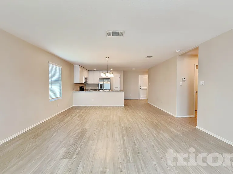 5602 Mountain Point — Photo 3