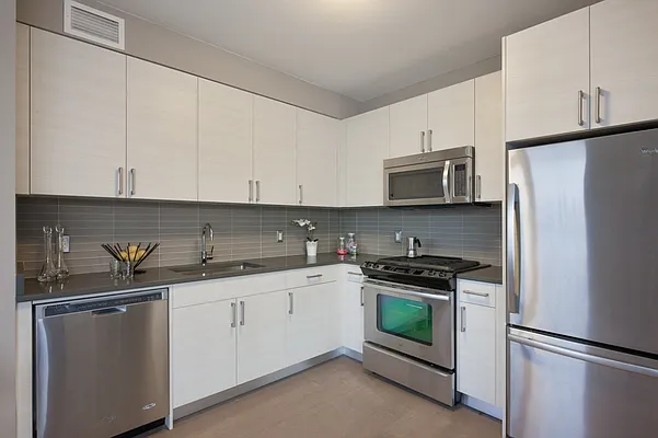 Rented by MNS | media 1