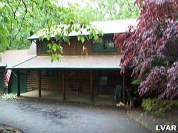 2nd image of 120 Briarwood Dr