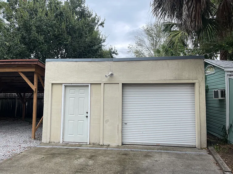 1718 E Cervantes St — Photo 24