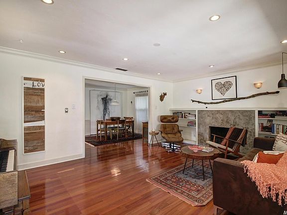 4th image of 512 Meister Way