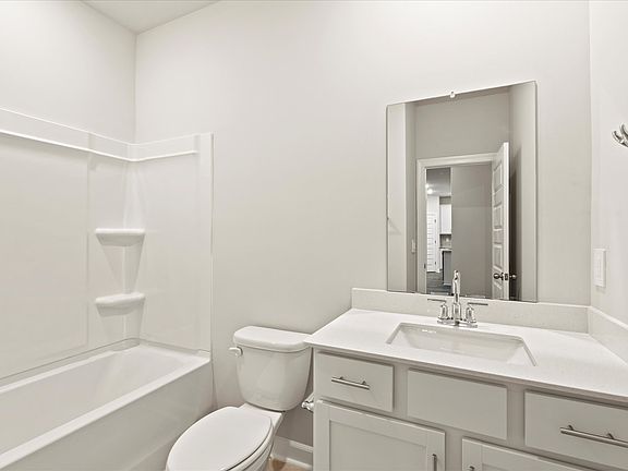 Welcome to the Brentwood floorplan at The Farm at Wells Creek - Signature Collection.