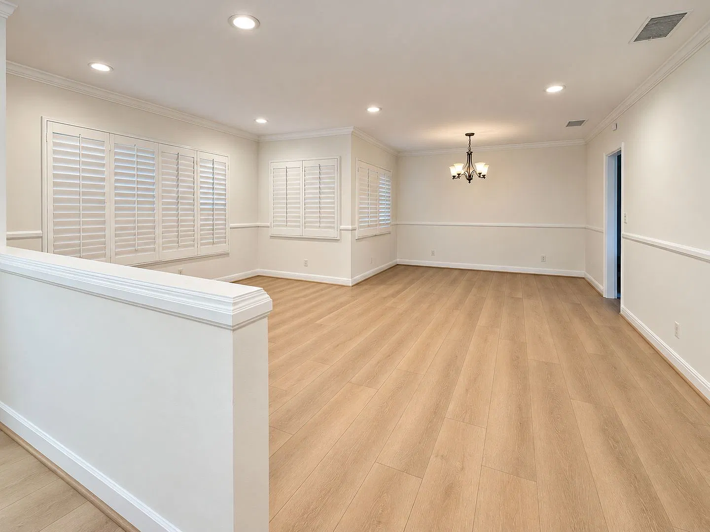 150 Madelena Drive — Photo 2