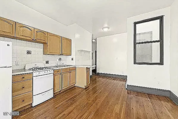 Rented by Blackwater Associates Inc. | media 43