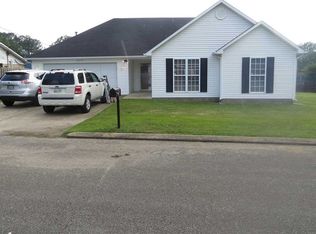 6015 Planer Dr, Milan, TN 38358