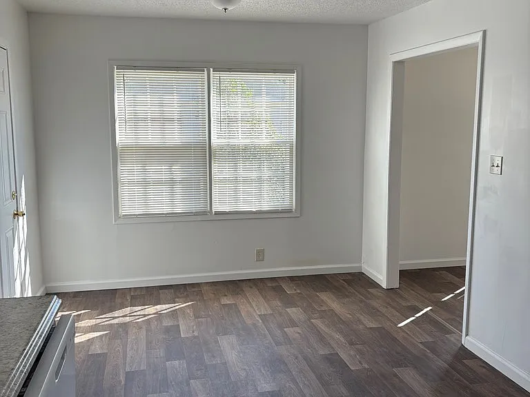 1200 Melissa Dr — Photo 15