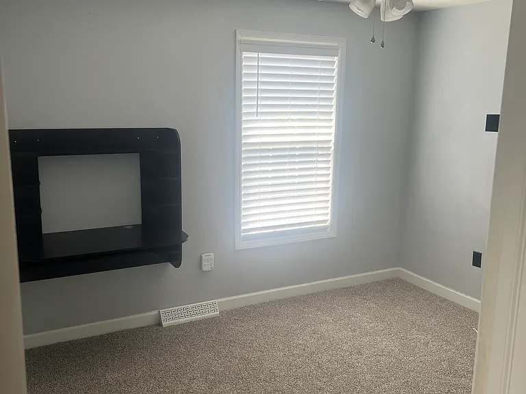 409 Rivervale Rd — Photo 42