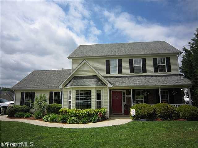 1st image of 680 Tuxford Dr