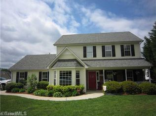 680 Tuxford Dr, Kernersville, NC 27284