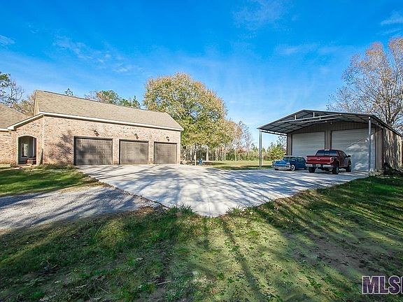3rd image of 26038 State Highway 441