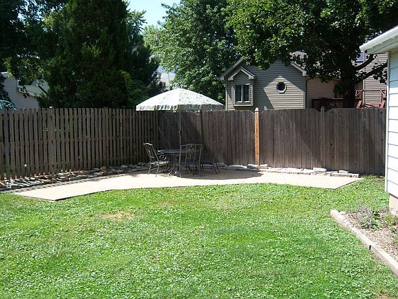Backyard stone patio