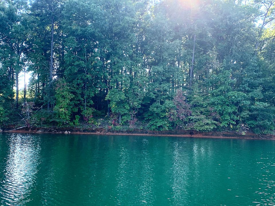1st image of Janda Hill On Lake Keowee