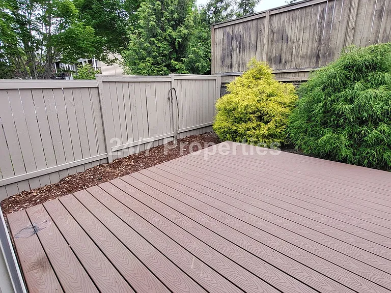 15469 SE Eckert Ln — Photo 18