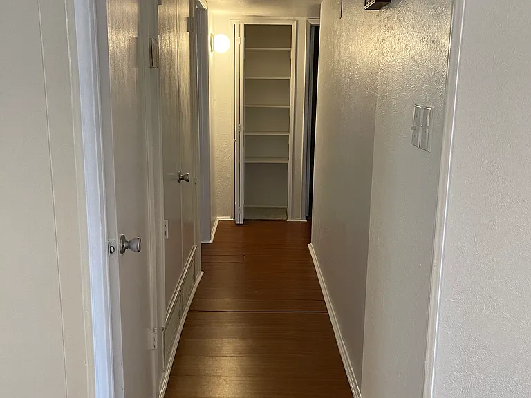 4405 Cranbrook Dr — Photo 16