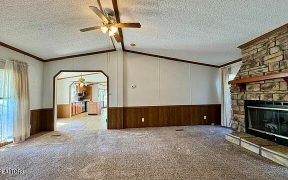 5th image of 1302 Hialeah Way