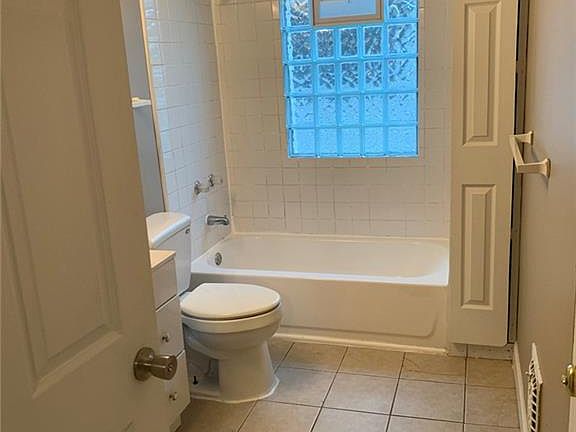 2nd image of 17604 Cannon Ave