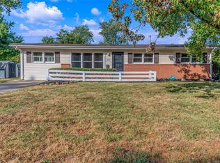 315 Saint Edward Ln, Florissant, MO 63033