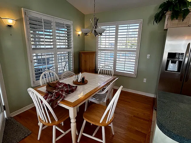 2 bed, 1200 sqft, $2,600 — Photo 4
