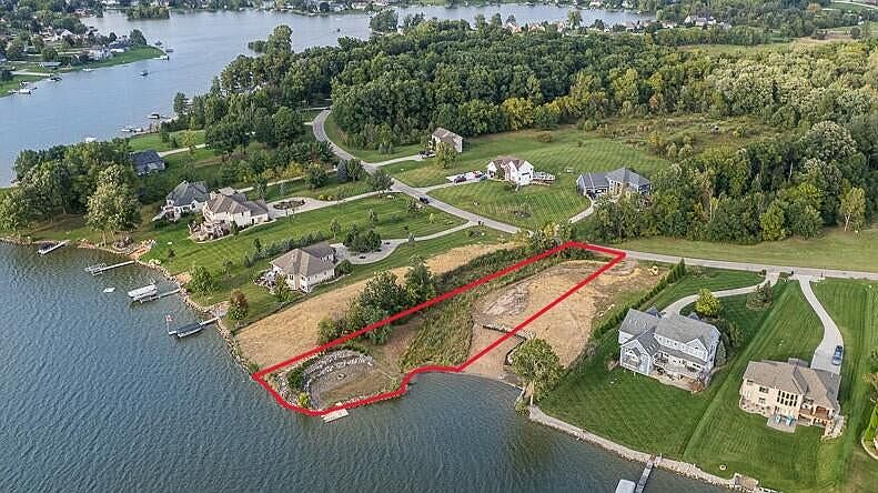 1st image of LOT 39 Odowling