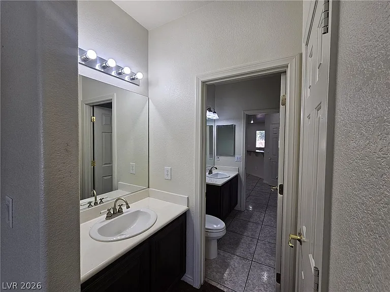 10134 Reflection Brook Ave — Photo 11