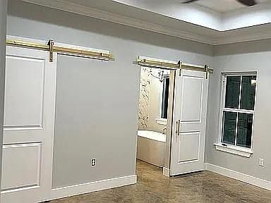 4th image of 43247 Carriage Ln
