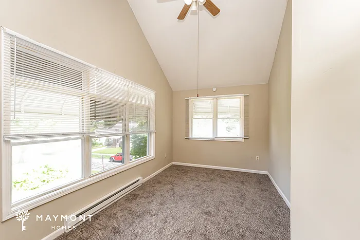 1420 Oakwood Ave — Photo 10