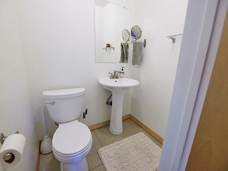 12028 Sylvester St — Photo 18